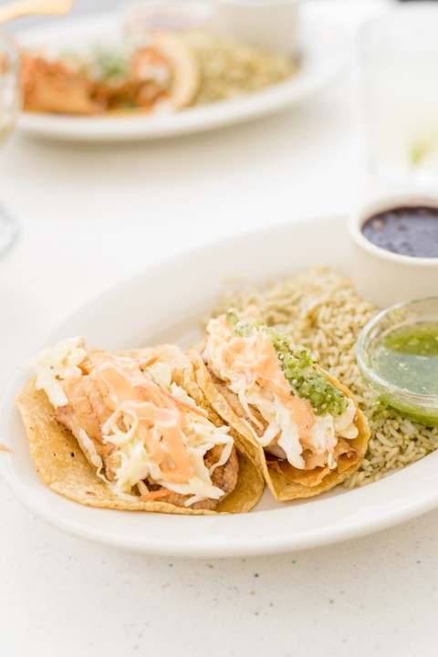 Tacos de Pescado (2)