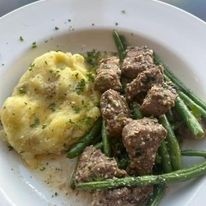 Garlic Parm Beef Tips