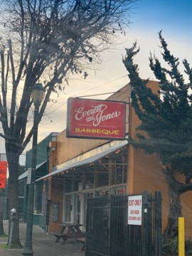 Everett & Jones Barbeque - MacArthur