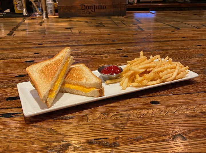 Kids Grilled Cheese & Fries