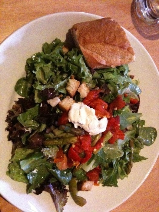 Chaud Chèvre Salad