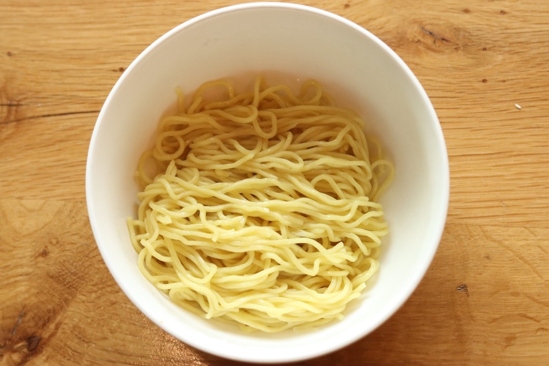Plain Wavy Noodles