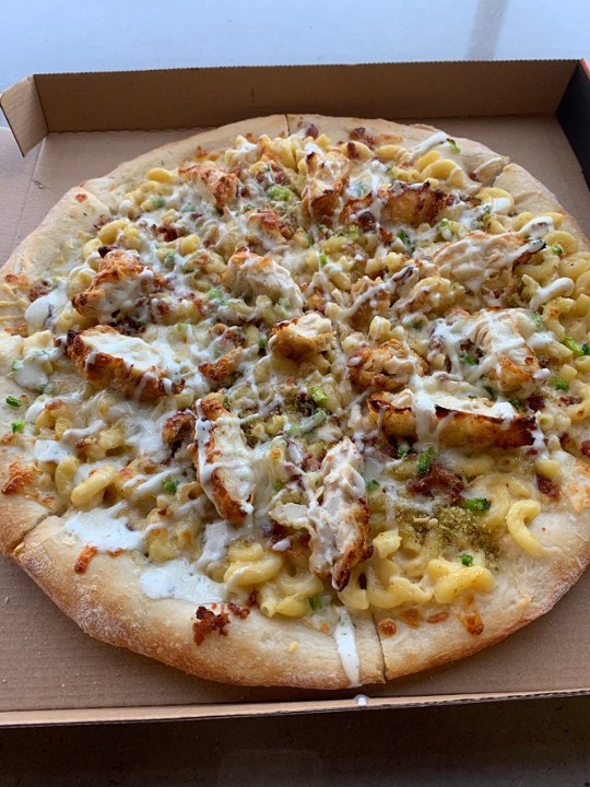 Southern Fried Chicken Pizza