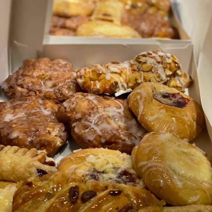 1/2 Dozen Pastries