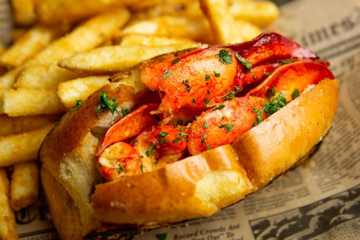 Butter Braised Hot Maine Lobster Roll