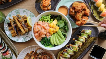 Lucky Trendy Sushi 2735 North Milwaukee Avenue