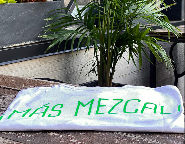 "Mas Mezcal" White Tee