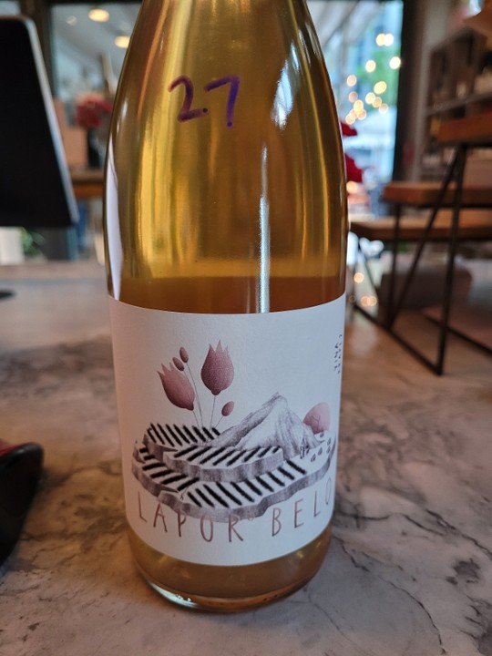 Malvazija/Pinela Blend, Vina Krapez "Lapor Belo" , Vipava Valley, Slovenia 2020