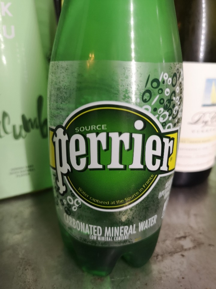 Perrier Sparkling Water 16.9 Oz