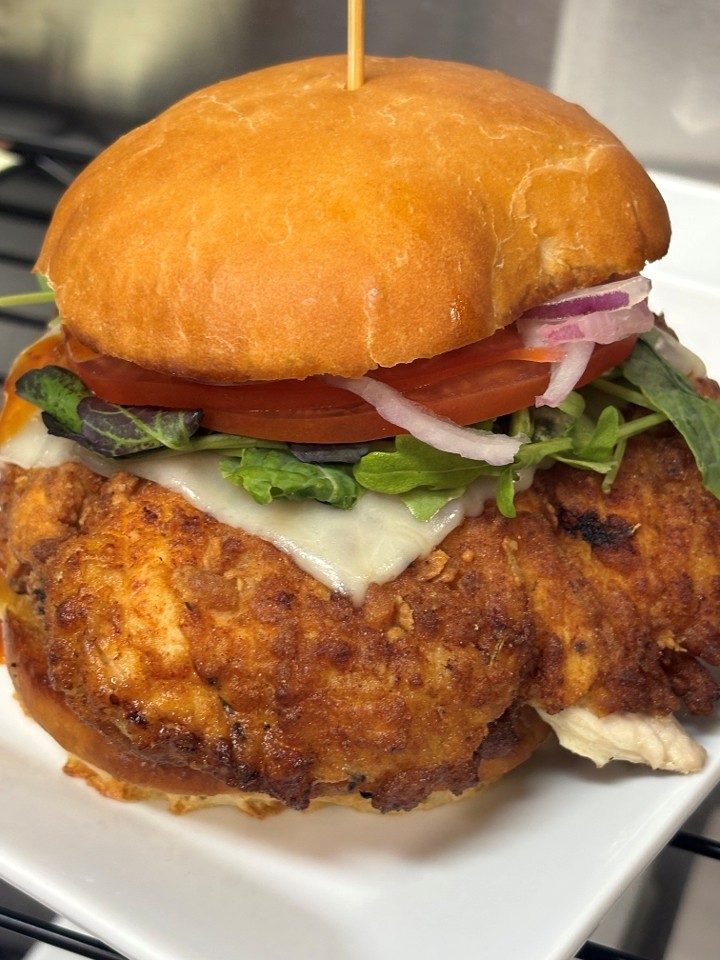 Deep Roots Distillery USA - Brimfield