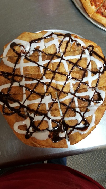 Dessert Pizza*