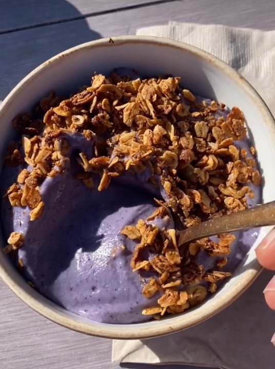 Purple Smoothie Bowl