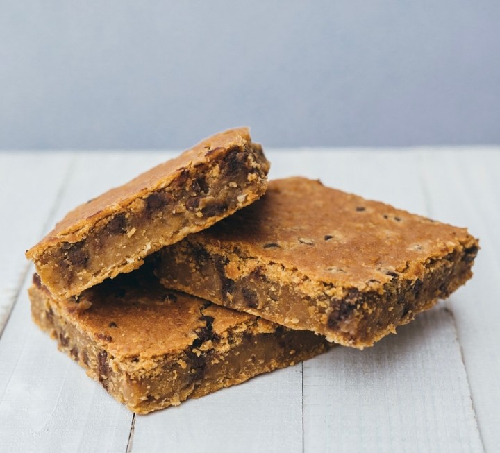 Peanut Butter Blondie