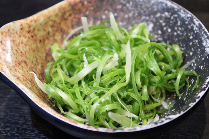 Side Green onion