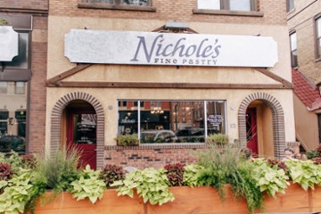 Nichole's Fine Pastry & Cafe