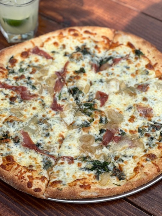 Large Naiyas Pizza