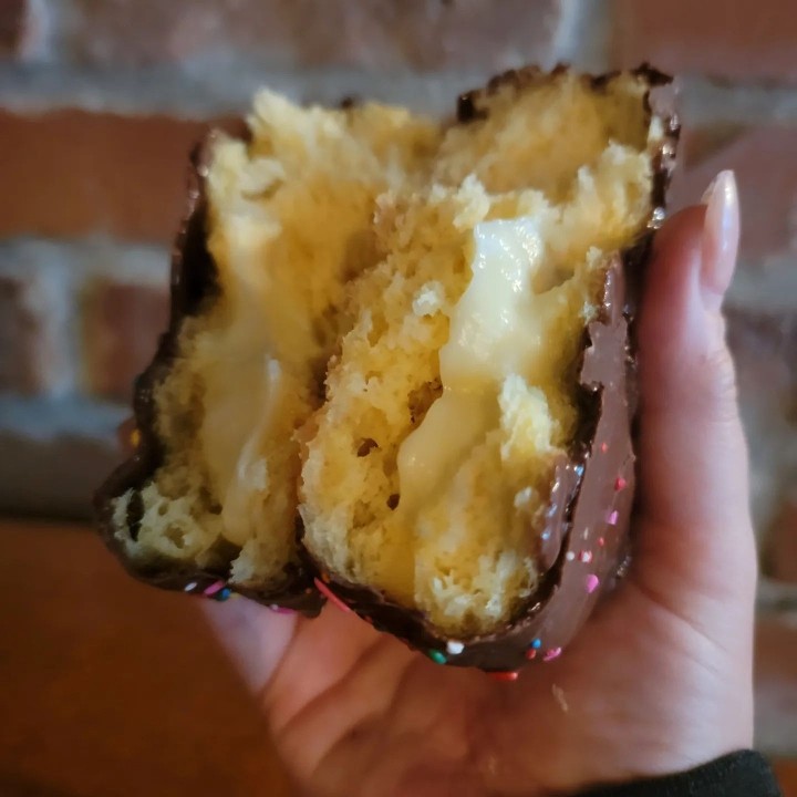 Y - Boston Cream