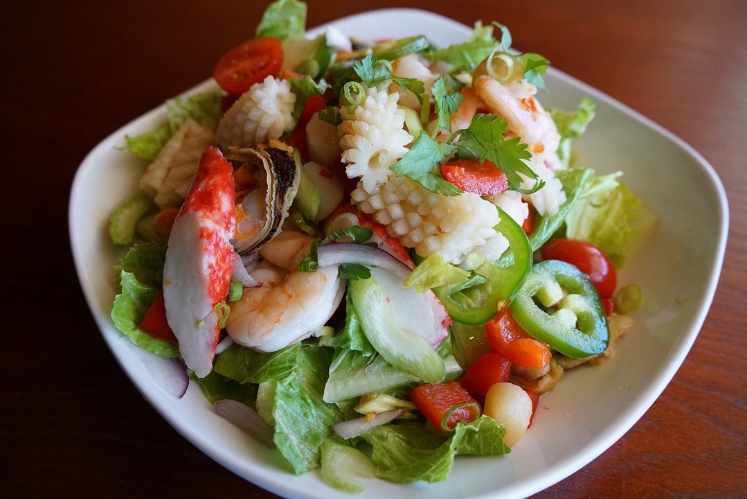 Spicy Seafood Salad !