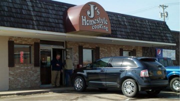 J's Homestyle Cooking 1724 West 31st Street