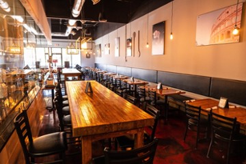 Vinny's Little Italy- Oakwood/FB Vinny's Little Italy