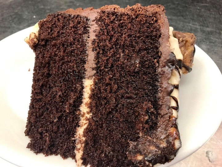 Chocolate Peanut butter Cake