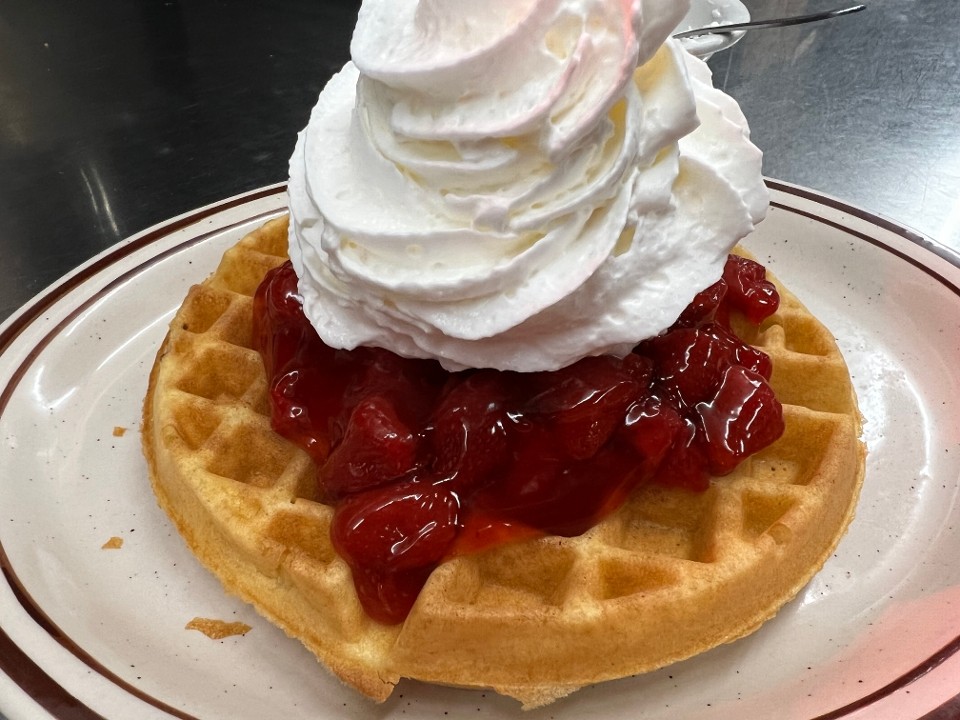 Waffle W Strawberry Topping