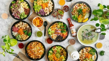 Viva Be Bowl'd 7038 North Cedar Avenue