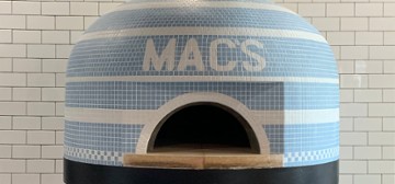 Mac's @ Mile Wide