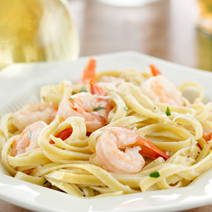 Shrimp Fettuccine Alfredo-Lunch (4)