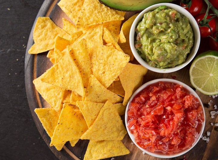 Chips w/ Salsa and Guac