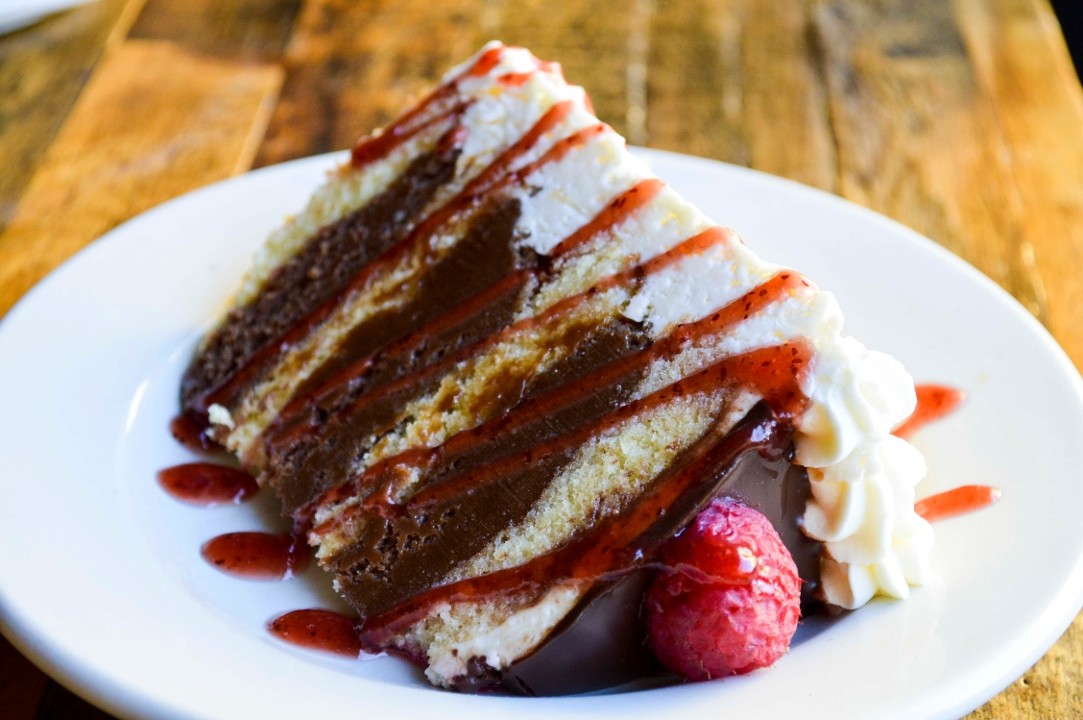 Vanilla Berry Cream Cake (GF)