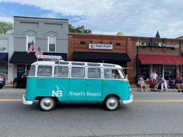 Nagel's Bagels 125 W Main St
