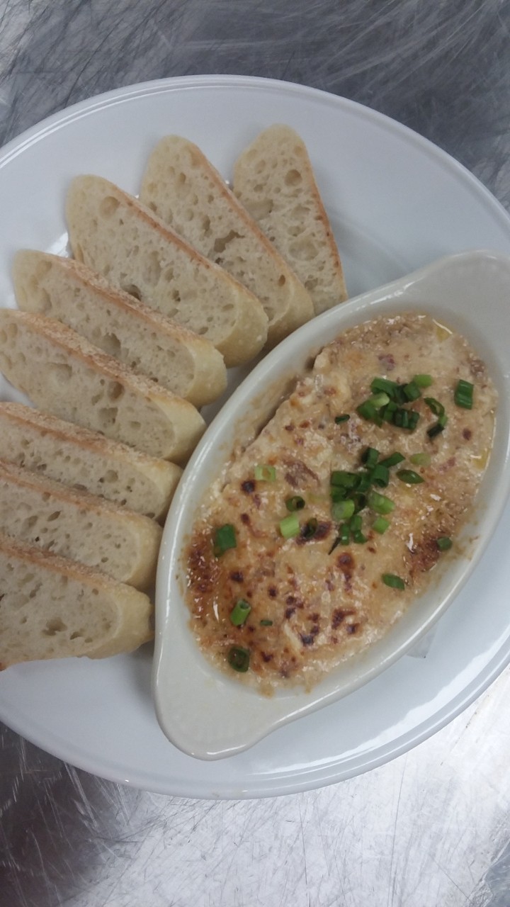 Hot Caramelized Onion & Bacon Dip