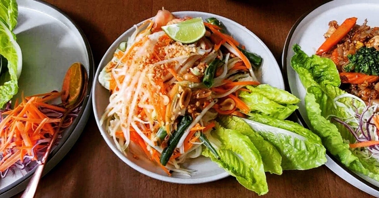 Thai Papaya Salad - Somtum Thai