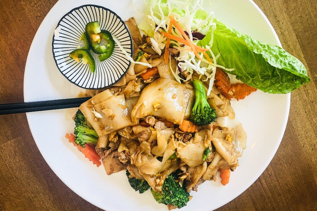 Pad See Ew with Chicken
