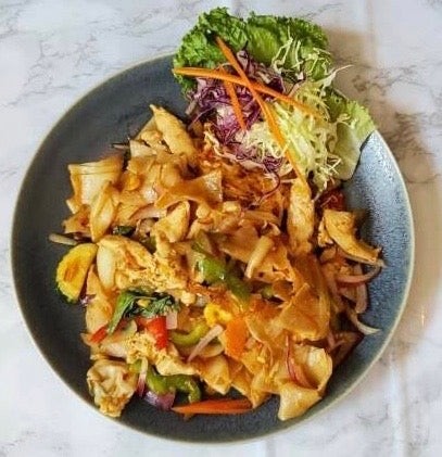 Pad Kee Mao with Chicken