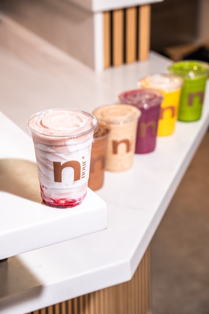 La Chime 2110 White Lane | Toast