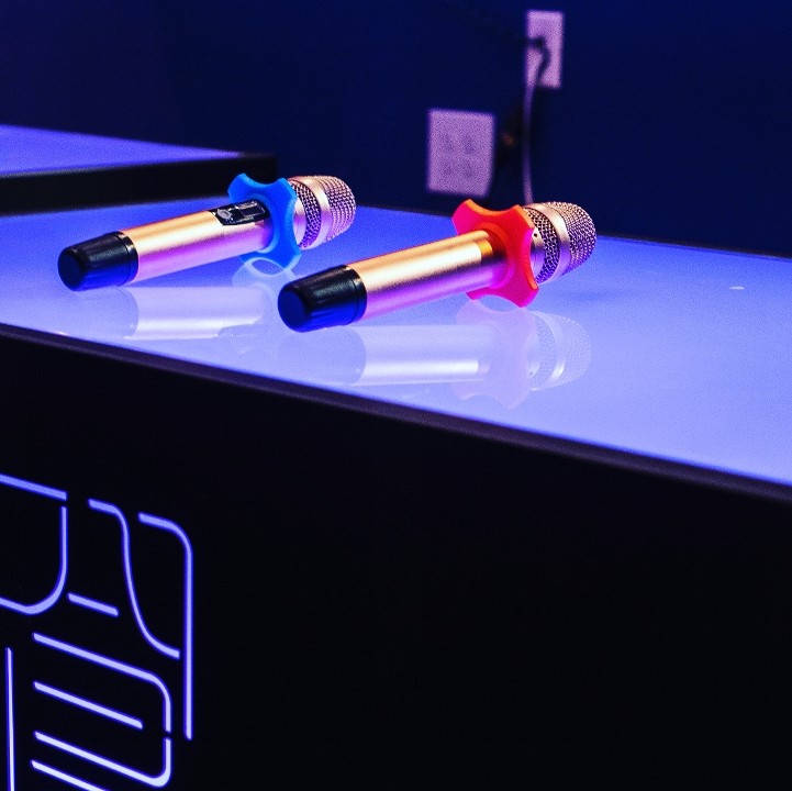 Hsiang Asian Bistro & Karaoke 253 S Main St