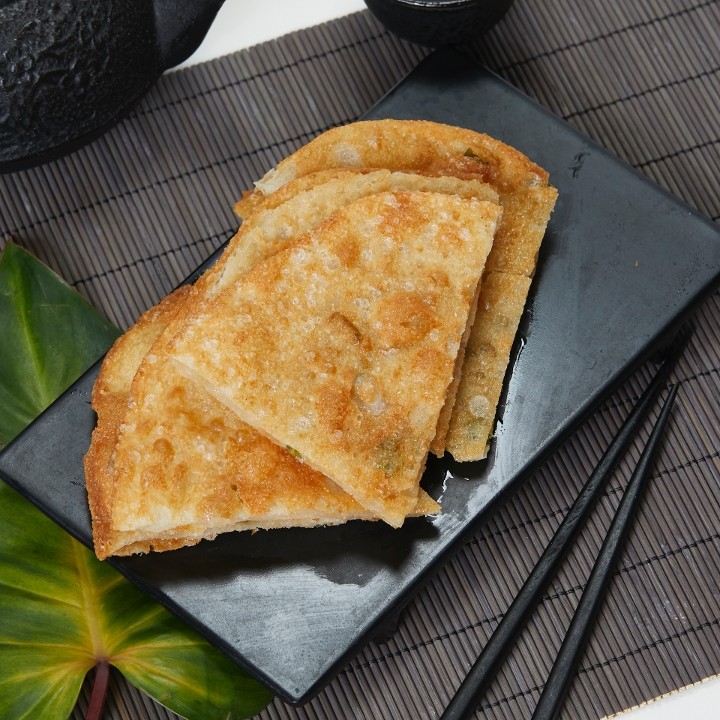 Classic Scallion Pancake 葱油饼