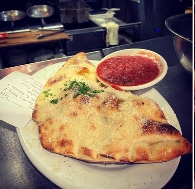 Small Denise's Calzone