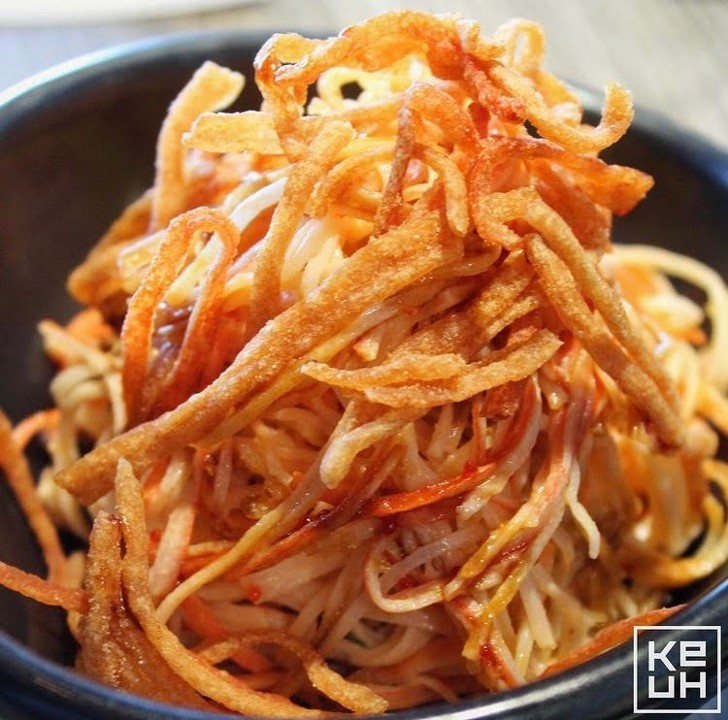 KeuH Salad