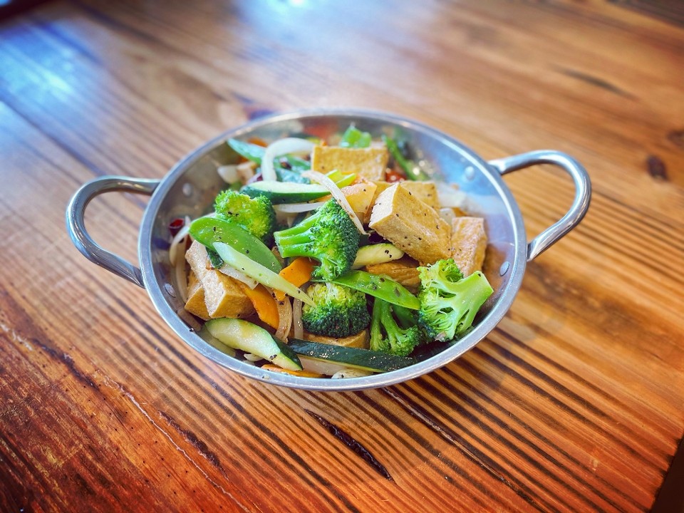 V8. Tofu w/ Mixed Vegetables