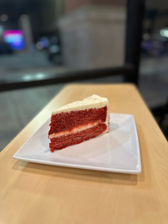 E8. Red Velvet Cake