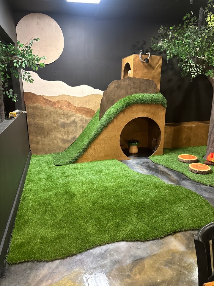 Peculiar Play Cafe 8750 Gladiolus Dr suite 6