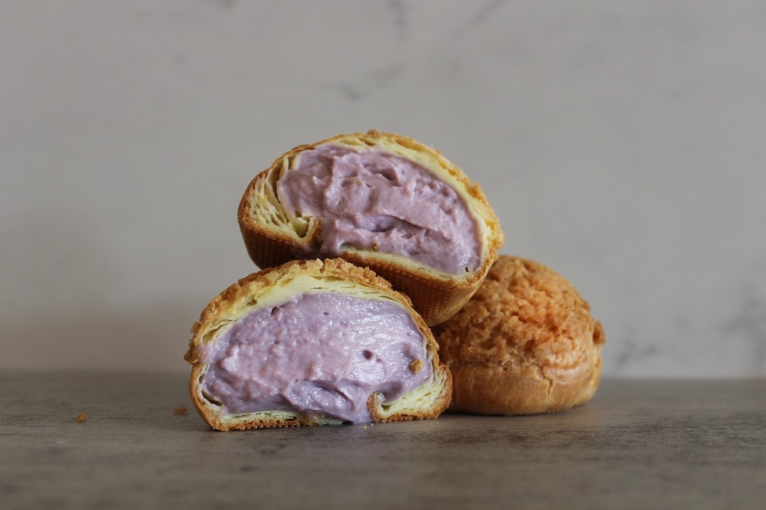 Custard Cream Puff