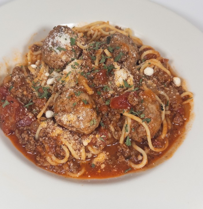 Senior Spaghetti and Meatballs