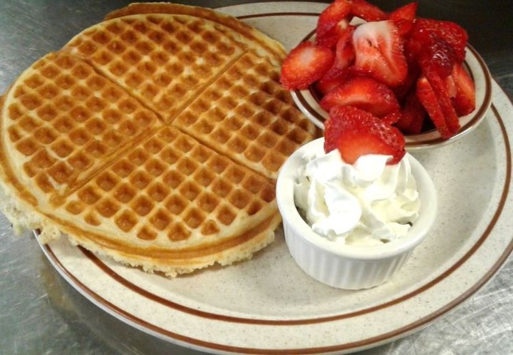 Waffle w/ Fruits