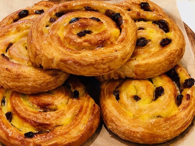 Pain aux Raisin