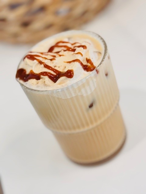 ICED DULCE DE LECHE LATTE