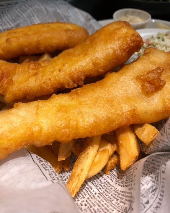 Fish N Chips w/Fries & Slaw